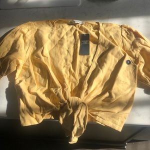 Abercrombie Womens Tie-Front Puff Sleeve Top